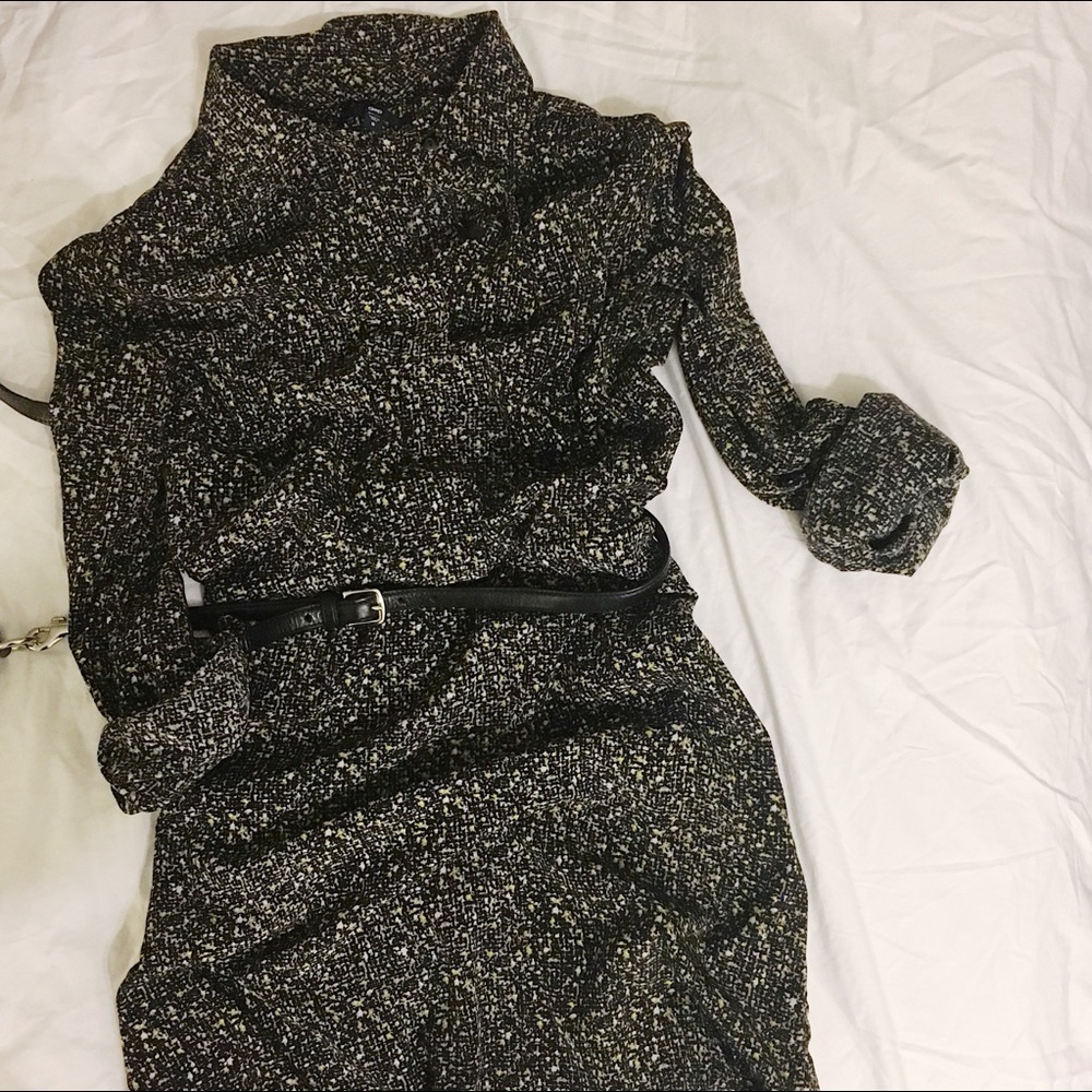 Gap Black Graphic Print Dress